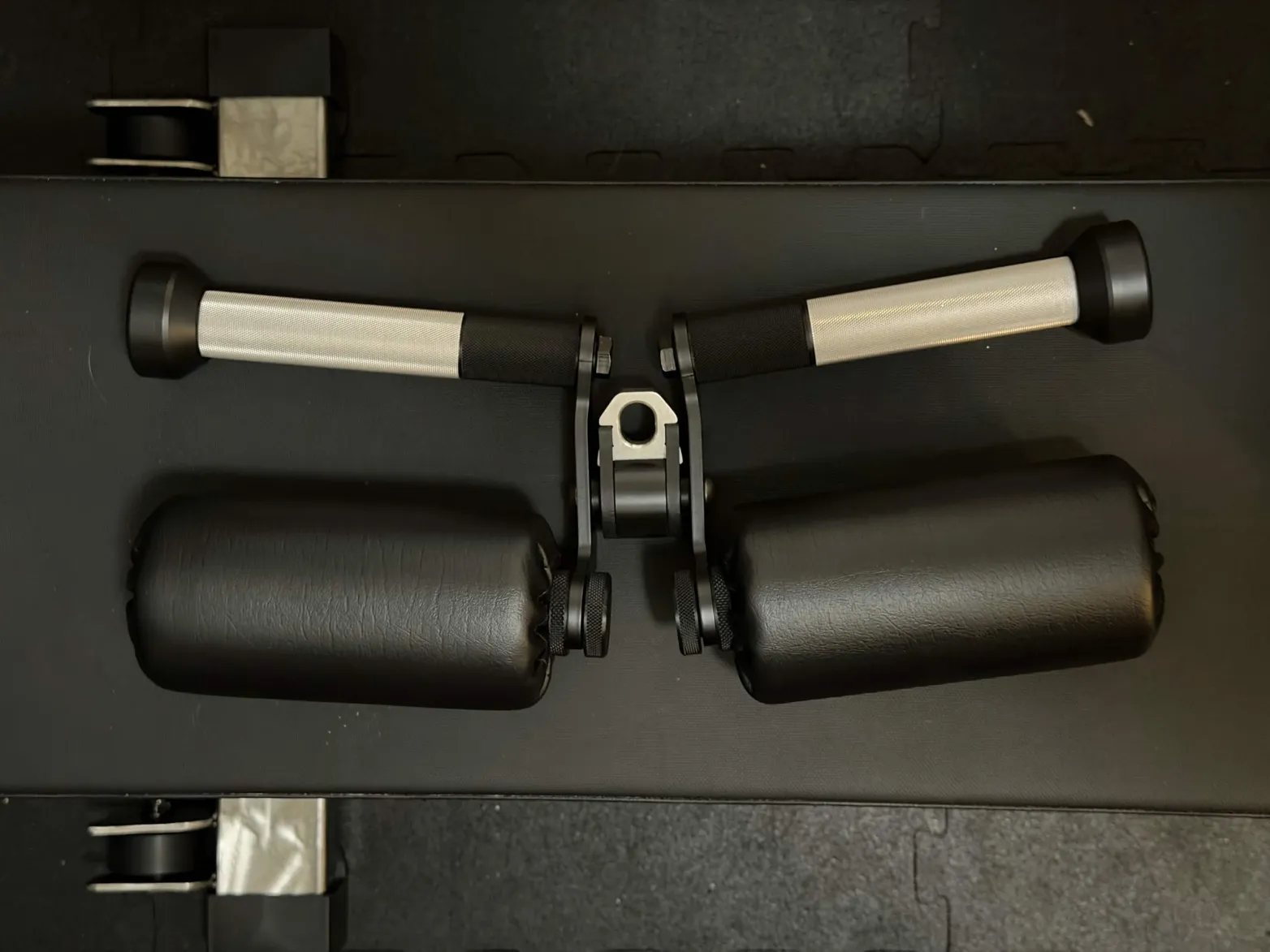 Angled Curl Bar - Assembled
